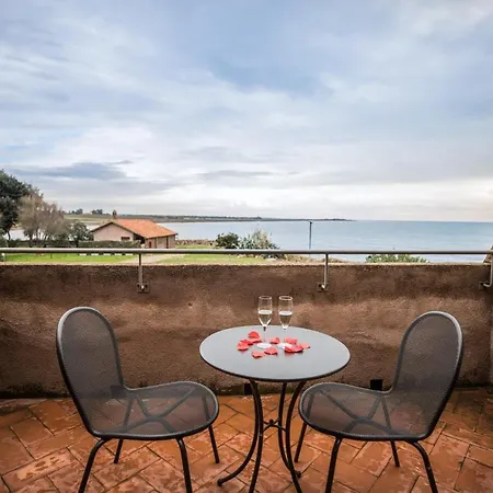 Del Castello Di Hostel