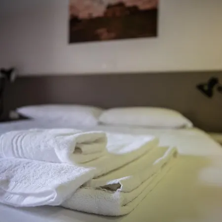 Del Castello Di Σάντα Σεβέρα