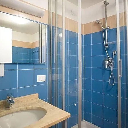 Del Castello Di Hostel
