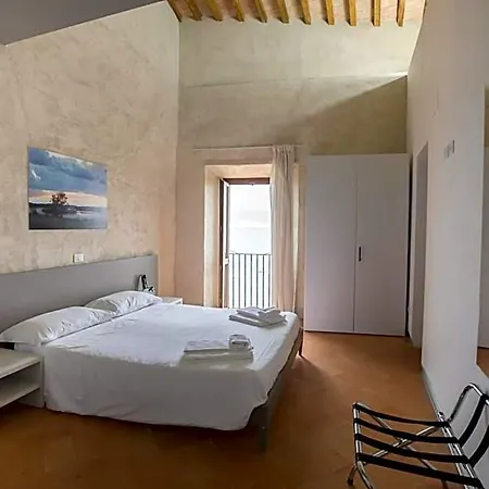Del Castello Di Hostel Santa Severa