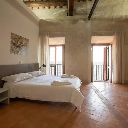 Del Castello Di *