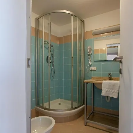 Hostel Del Castello Di Σάντα Σεβέρα